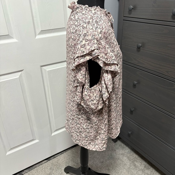 Joie Blouse - Picture 2 of 8